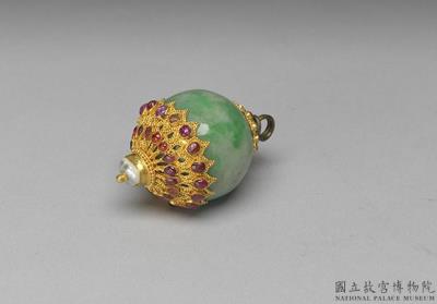 图片[2]-Jadeite button inlaid with gold and gems, Qing dynasty, 18th-19th c., work of the Muslim regions-China Archive